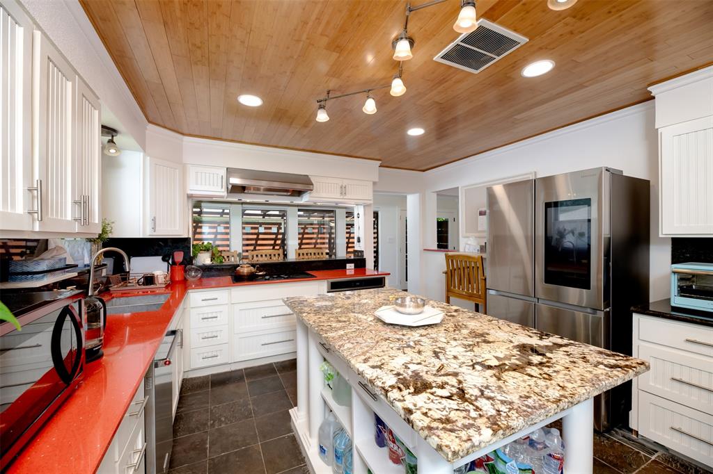 Lake Terrace - Residential Lease