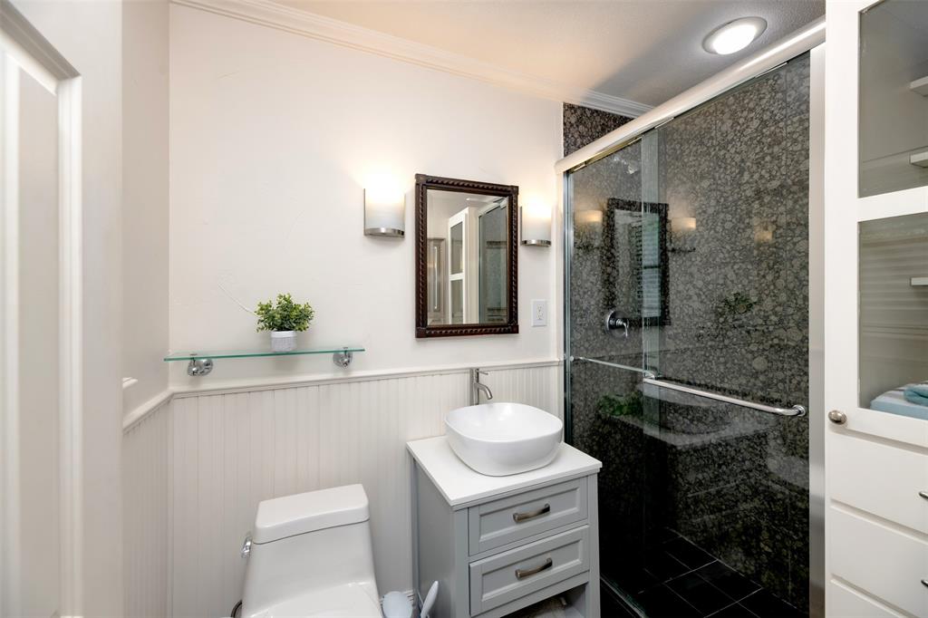 Lake Terrace - Residential Lease