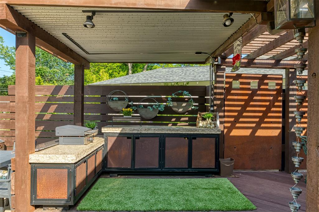 Lake Terrace - Residential Lease