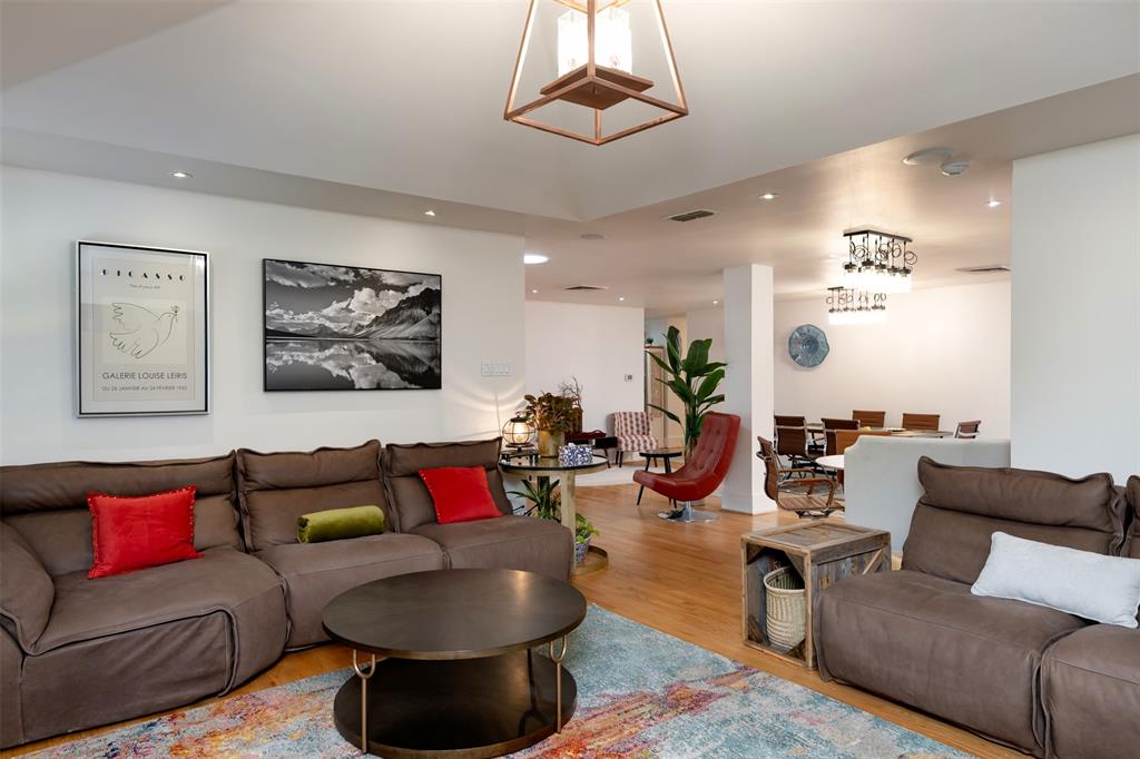 Lake Terrace - Residential Lease