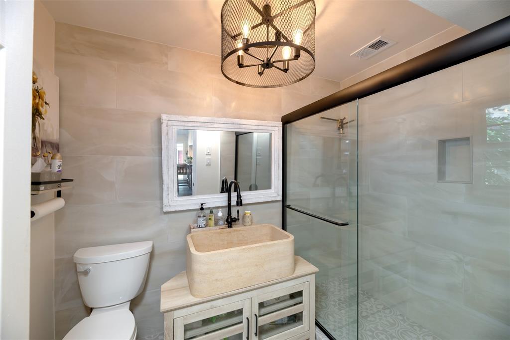 Lake Terrace - Residential Lease