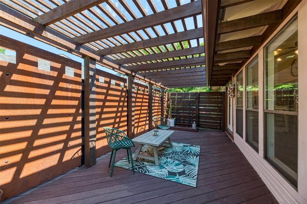 Lake Terrace - Residential Lease