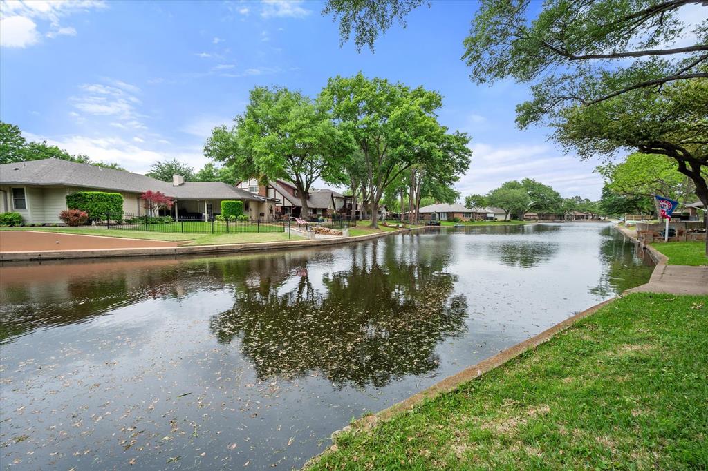 1404 Creekford Drive