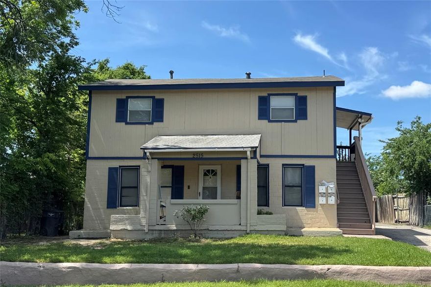 This fully occupied property in Fort Worth's Rosen Heights neighborhood offers investors an immediate, turnkey income-producing asset with three units — two 2-bedroom apartments and a standalone 3-bedroom house in the back of the property — all currently leased and generating consistent cash flow. Set on a generous lot with 2,360 sq ft of total building space across a classic two-story layout, this property delivers the rare combination of steady occupancy and unit variety, including a detached cottage-style home that commands premium rental appeal. Whether you're expanding your portfolio or making your first investment move, this stabilized, triple-income property in an established Fort Worth community is ready to perform from day one.