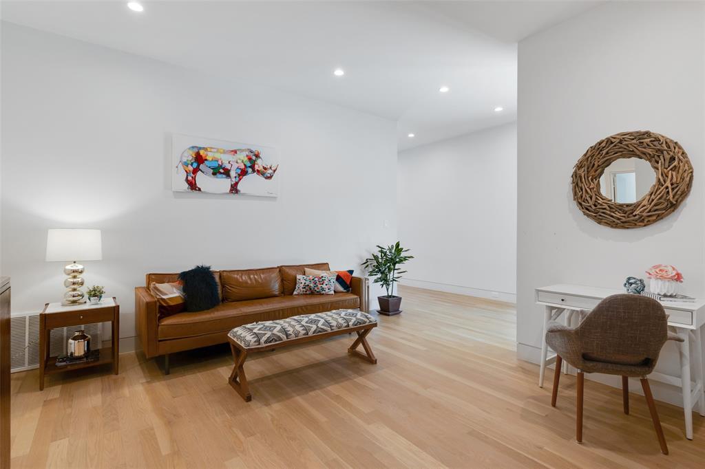 Midway Hills 06 03 Inst - Residential