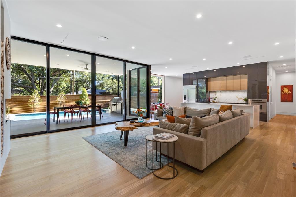 Midway Hills 06 03 Inst - Residential