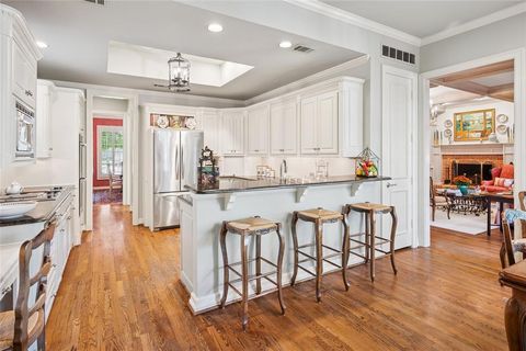 Tiny photo for 3816 Stanford Avenue, University Park, TX 75225 (MLS # 21097624)