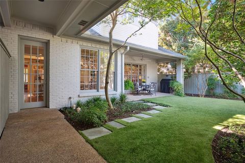 Tiny photo for 3816 Stanford Avenue, University Park, TX 75225 (MLS # 21097624)