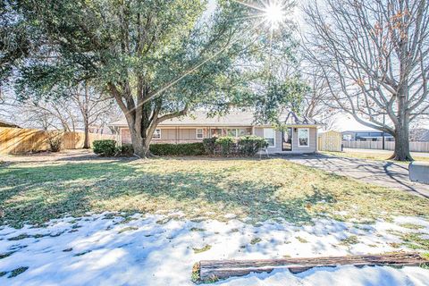 A home in Nocona