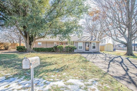 A home in Nocona