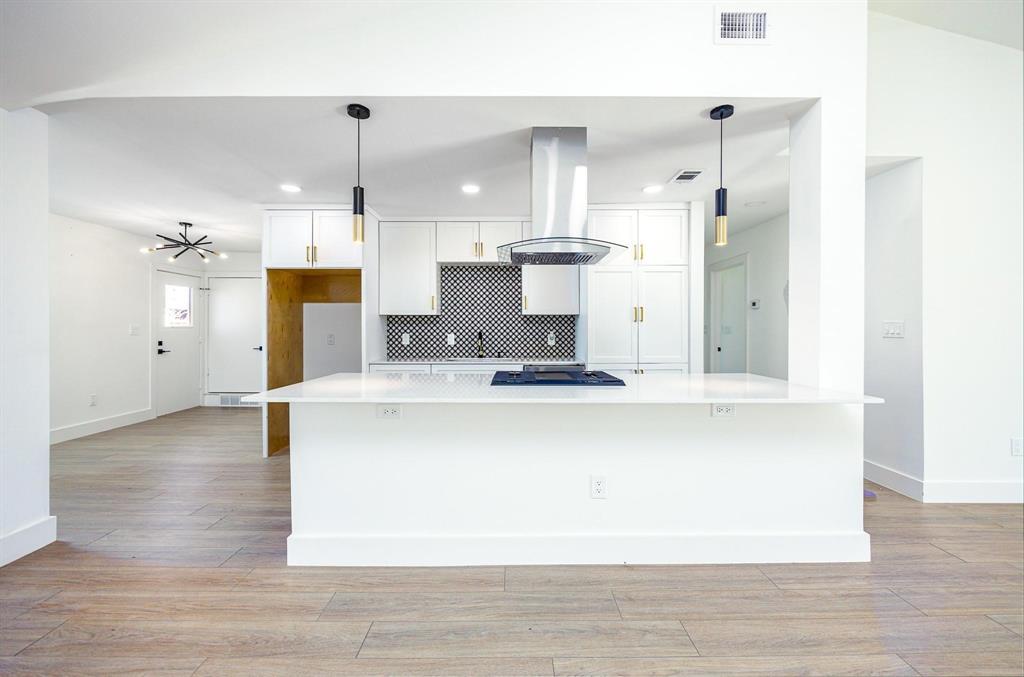 Royalhaven Rev - Residential