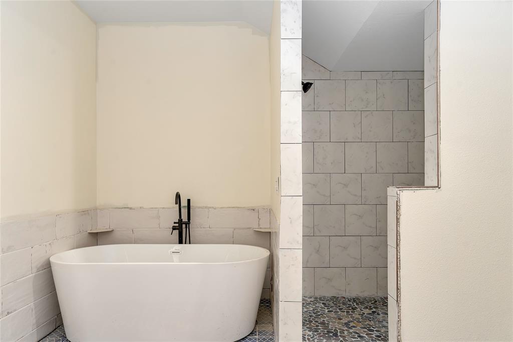 Mooney Village - Residential