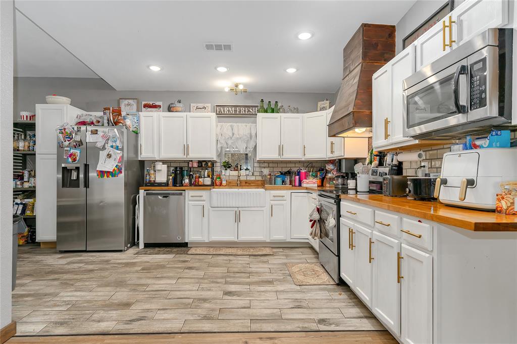 Mooney Village - Residential