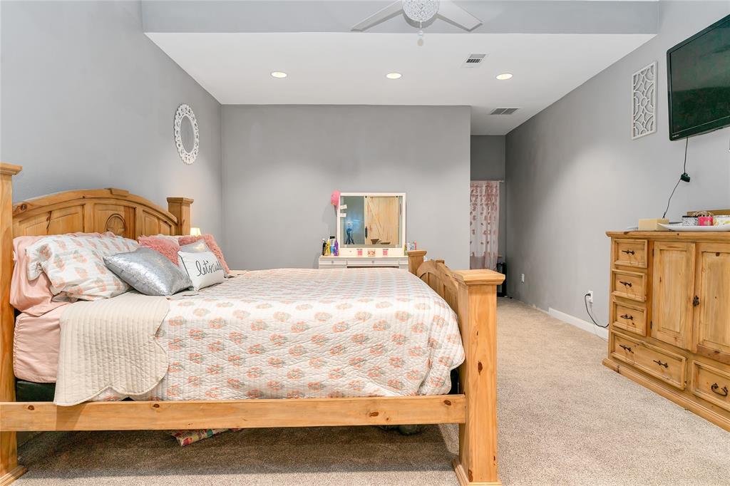 Mooney Village - Residential