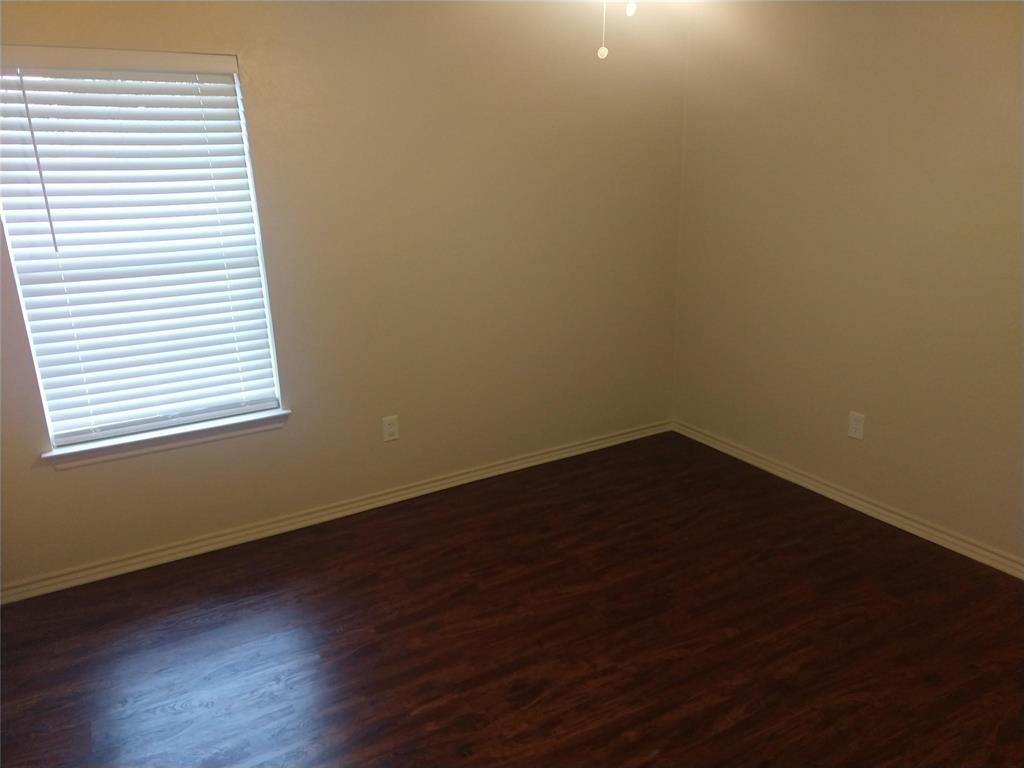 Village Glen Estates Add - Residential Lease