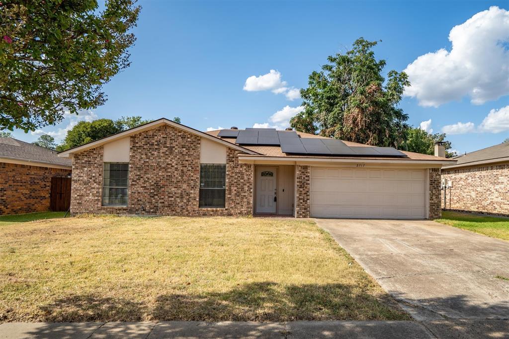 2717 W Oakdale Road