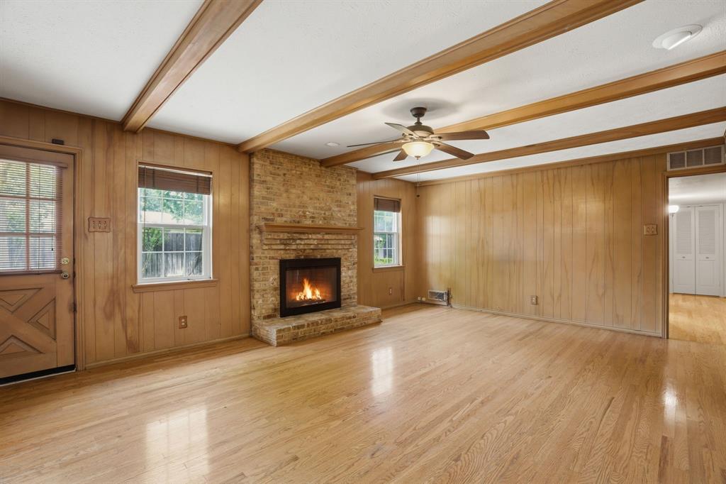 1216 Cherokee Drive