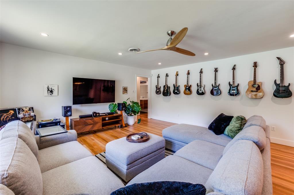 Lake Terrace - Residential