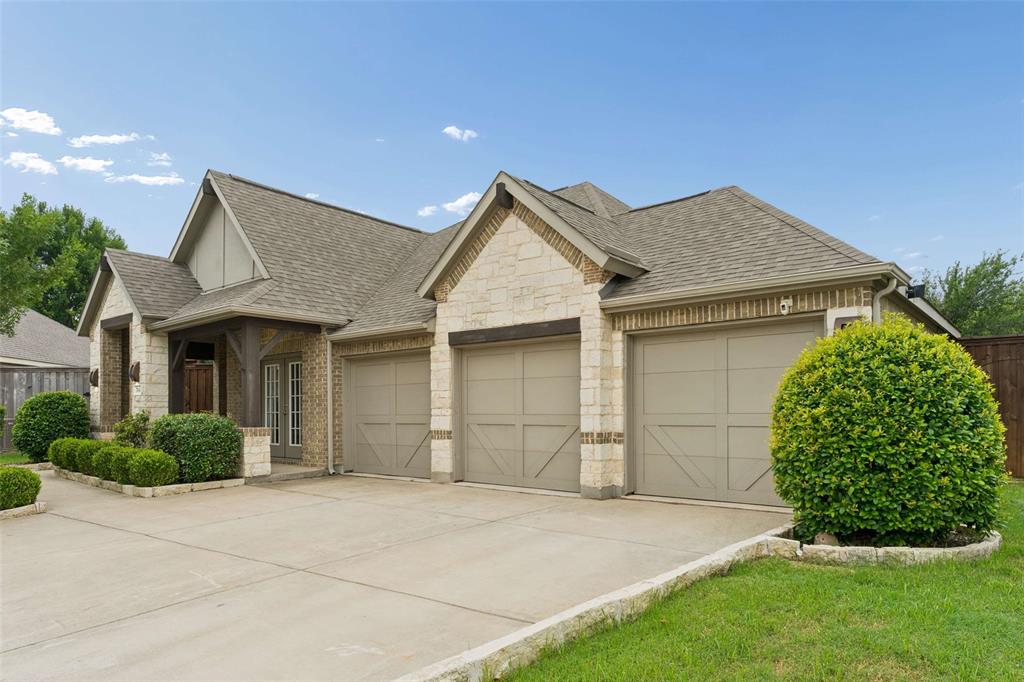 704 Water Garden Circle