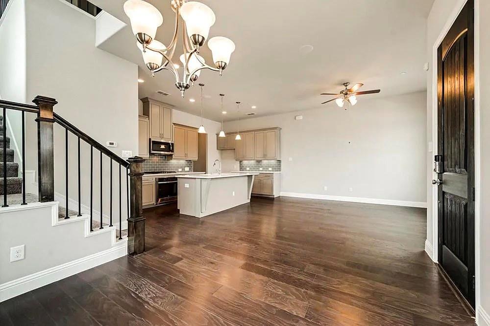 Gables At Ohio - Residential