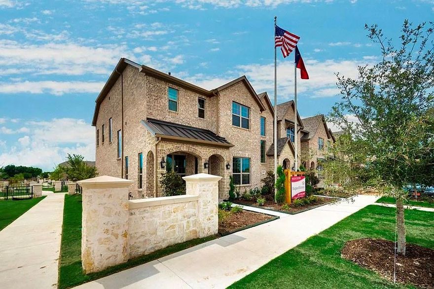 This charming property is a must-see! Located in a highly desirable neighborhood, it offers a quiet and safe environment while being just minutes from shopping and dining options. Inside, you’ll find beautiful wood flooring, sleek modern countertops, and a well-designed layout featuring 3 bedrooms and 2.5 baths.