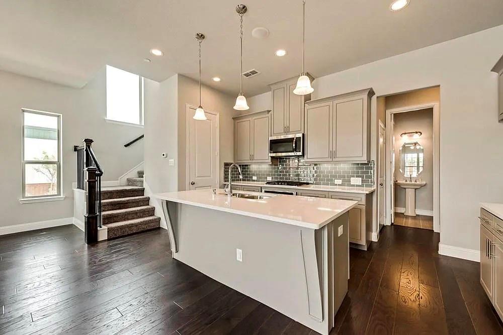 Gables At Ohio - Residential