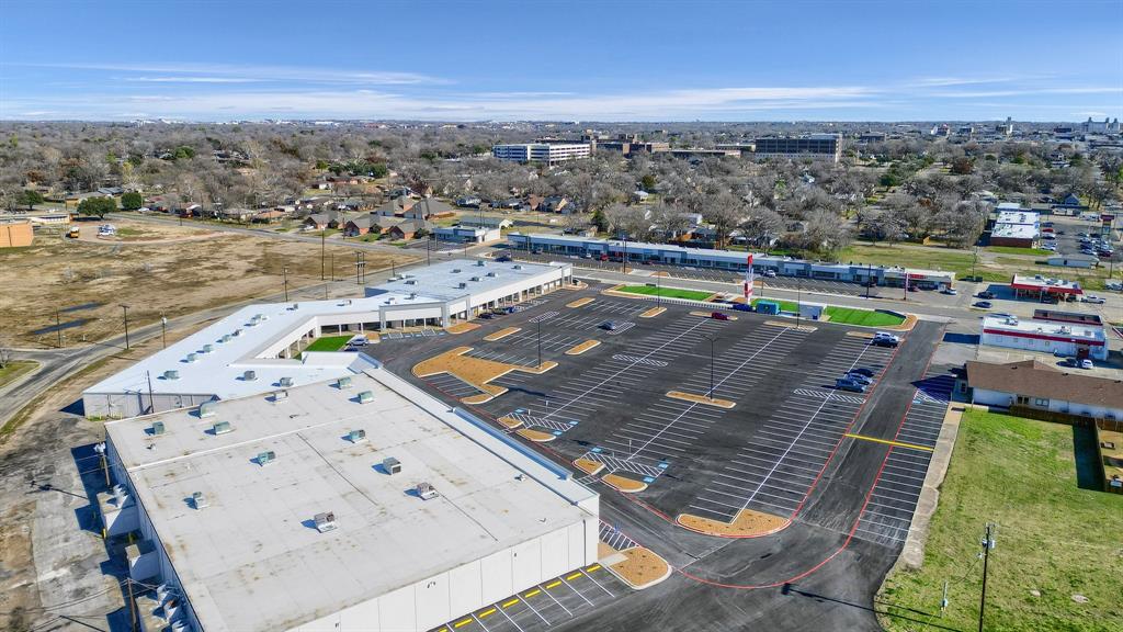 Westwoood Village - Commercial Lease