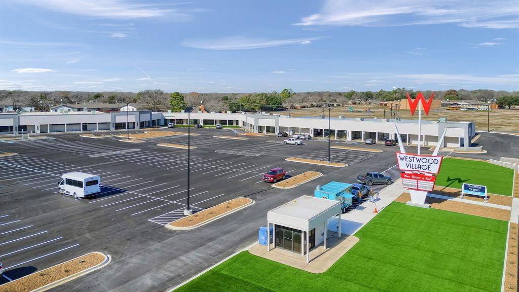 Westwoood Village - Commercial Lease