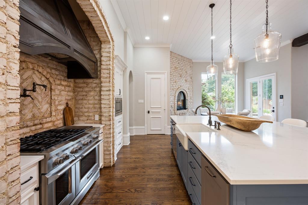 Point Noble - Residential