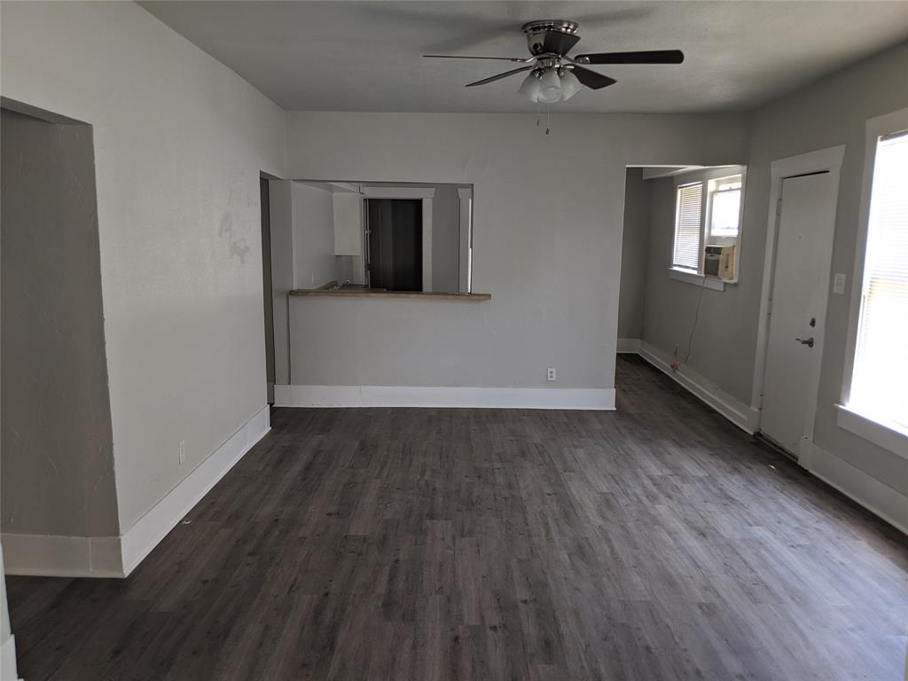 1100 W Arlington Avenue