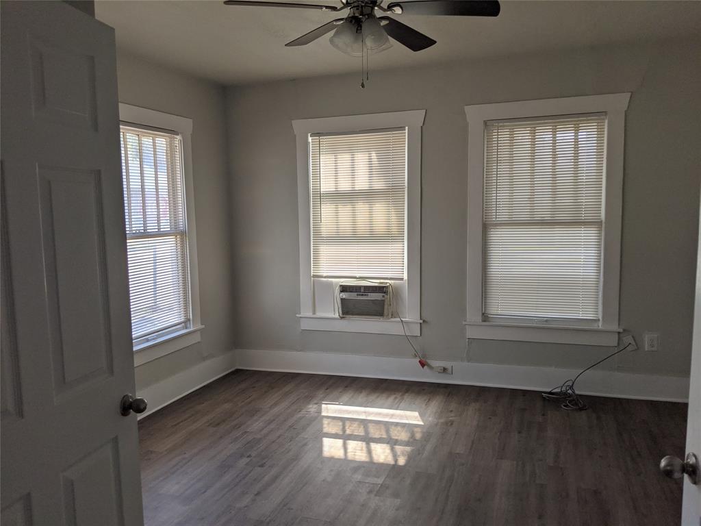 1100 W Arlington Avenue