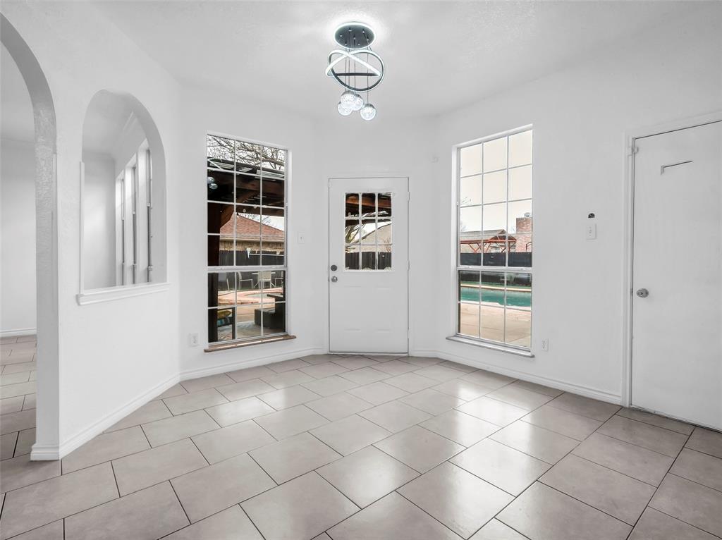 2913 Spartacus Drive