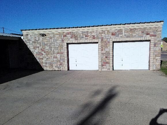 200 W Malloy Bridge Road