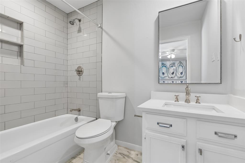 Oak Tree Village - Residential