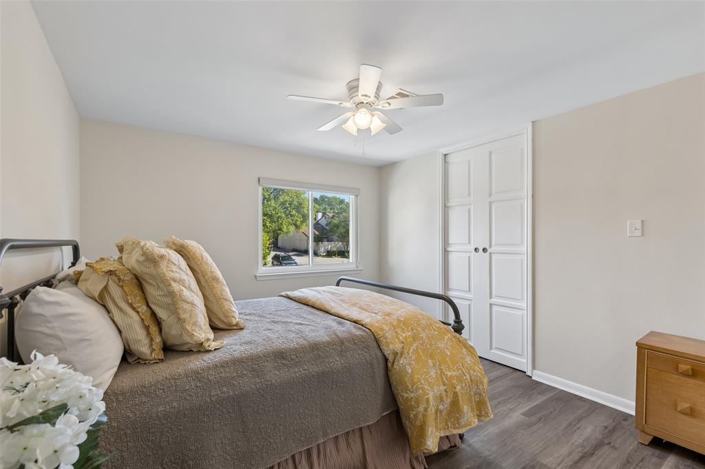 Oak Tree Village - Residential