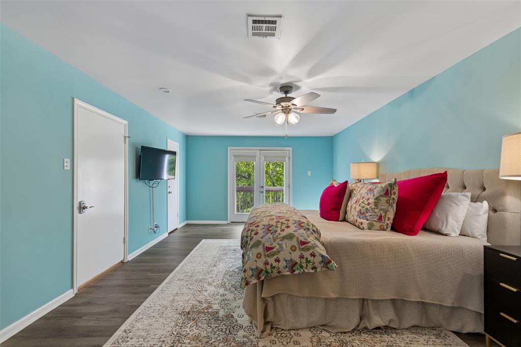 Oak Tree Village - Residential