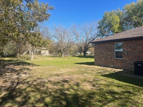 A home in Kemp