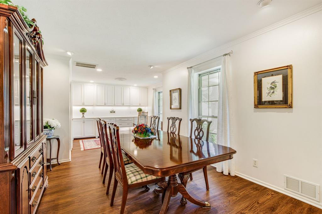 331 Robin Way