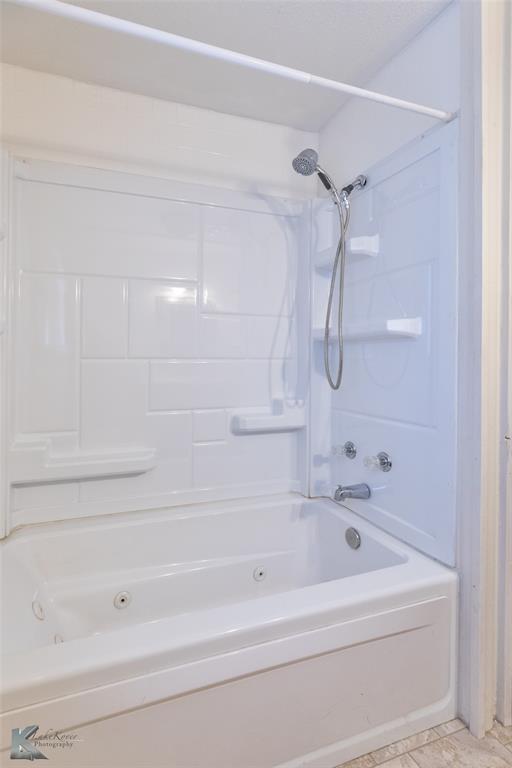 (951C) CALLAHAN CO SHARED PROPERTY - Residential