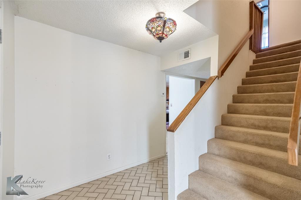 (951C) CALLAHAN CO SHARED PROPERTY - Residential