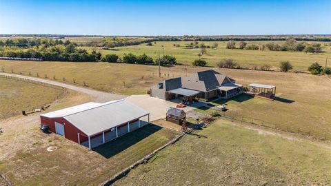 Photo of 3794 County Road 1089, Celeste, TX 75423 (MLS # 21191598)