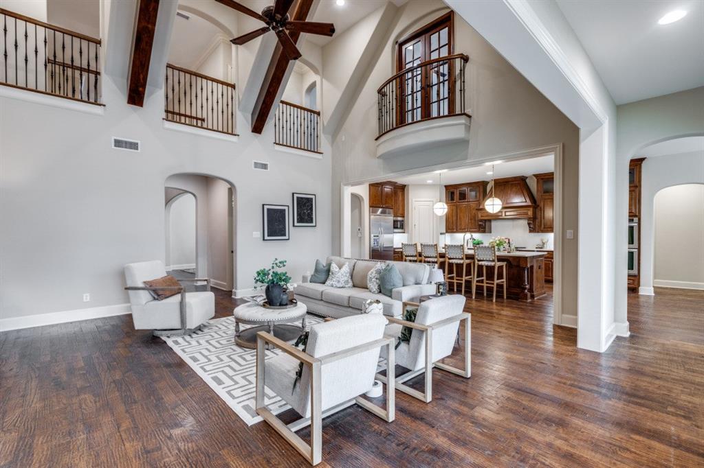 3889 Greenbrier Drive