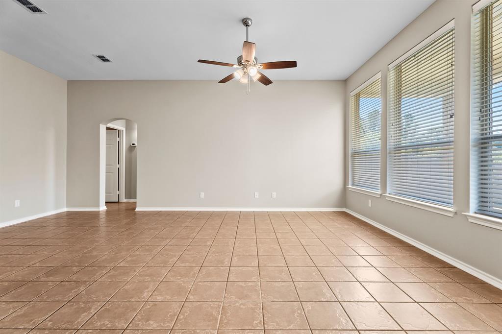 6015 Pine Cone Lane