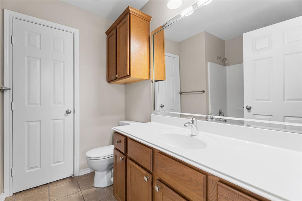 Whispering - Residential Income