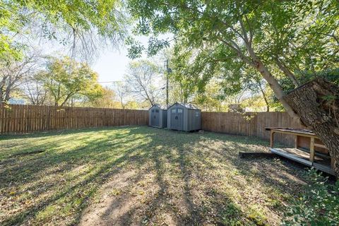 A home in Burleson