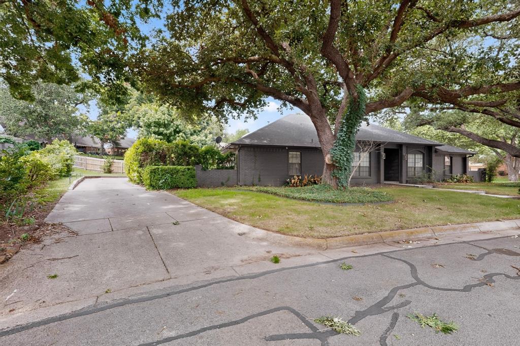 3900 N Shadycreek Drive