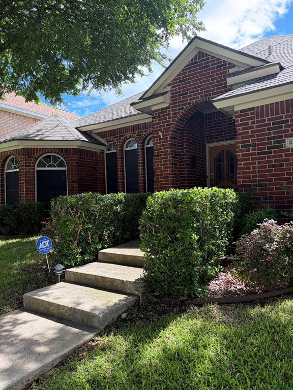 2306 Norwich Drive