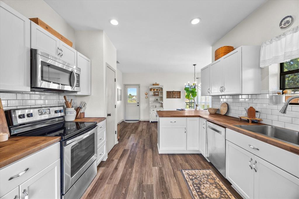 Mustang Estates - Residential