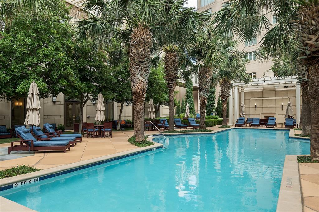 Tower & Regency Row Residence - Residential