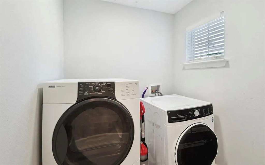 Oak Cliff Annex - Residential